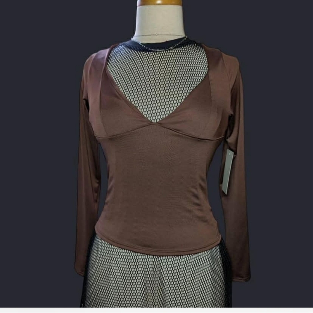Gaze Chocolate Long Sleeve Top